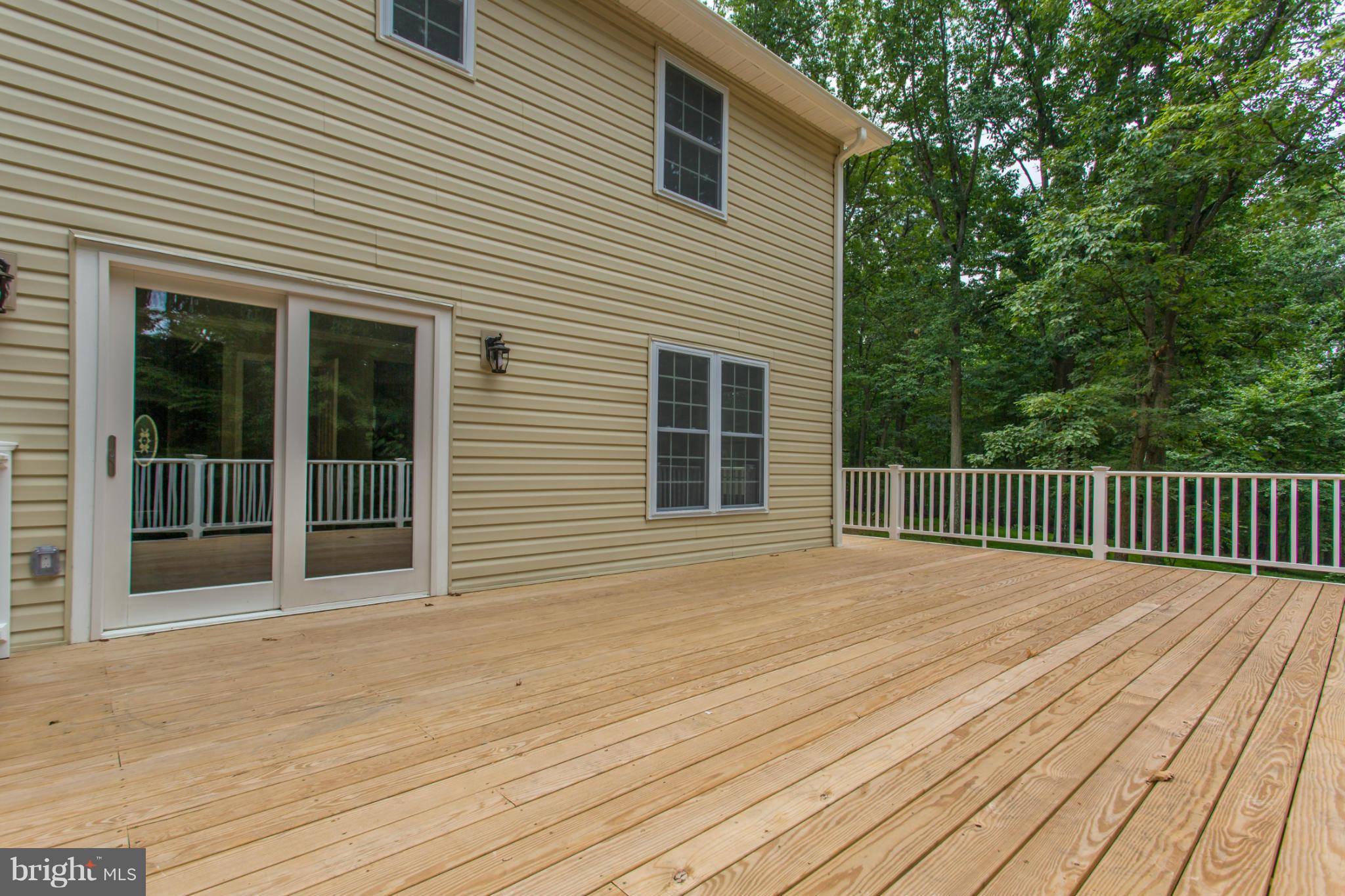 24200 Peach Tree Road Clarksburg, MD 20871 - Photo 29 of 30 Exterior (General)