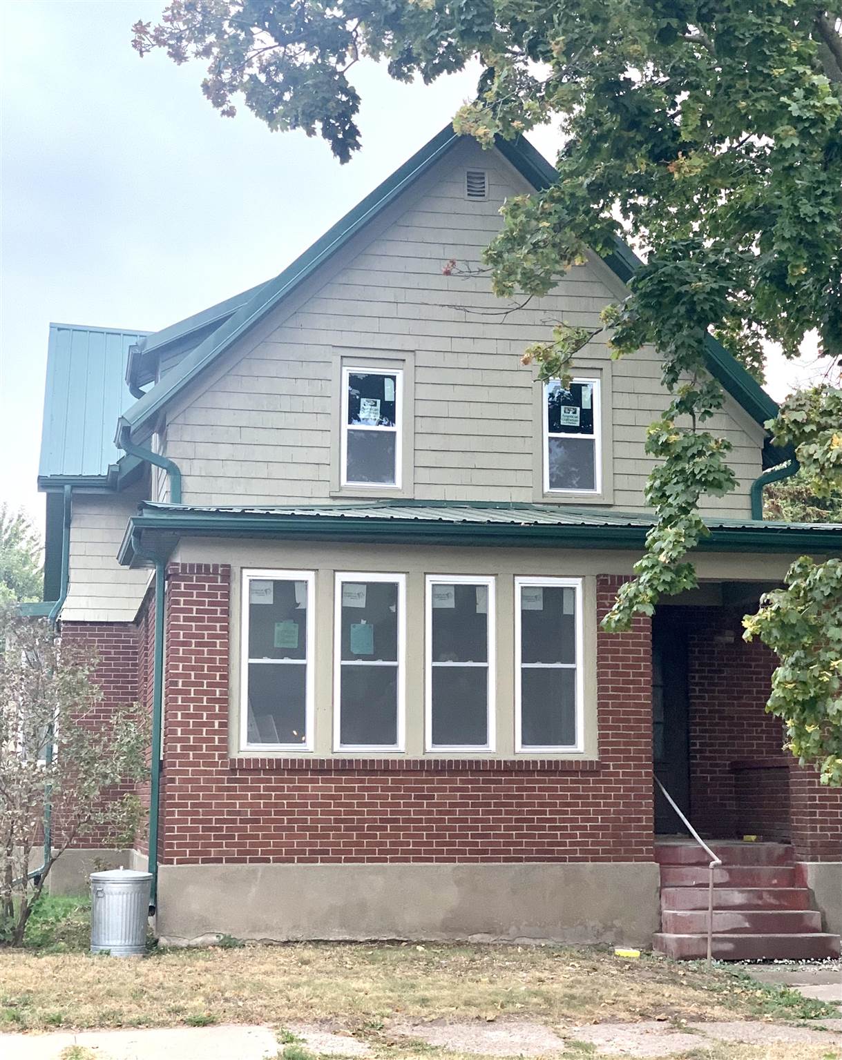 2129 Garfield Street Clinton, IA 52732 - Photo 1 of 1 Gallery Image 1