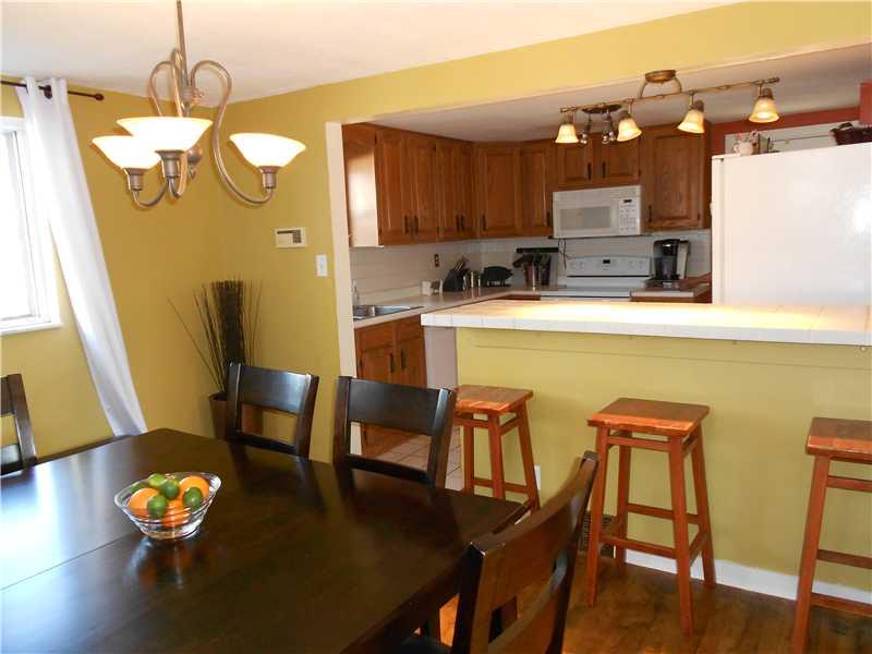 4279 Glen Lytle Road Greenfield, PA 15217 - Photo 4 of 12 Dining Room.