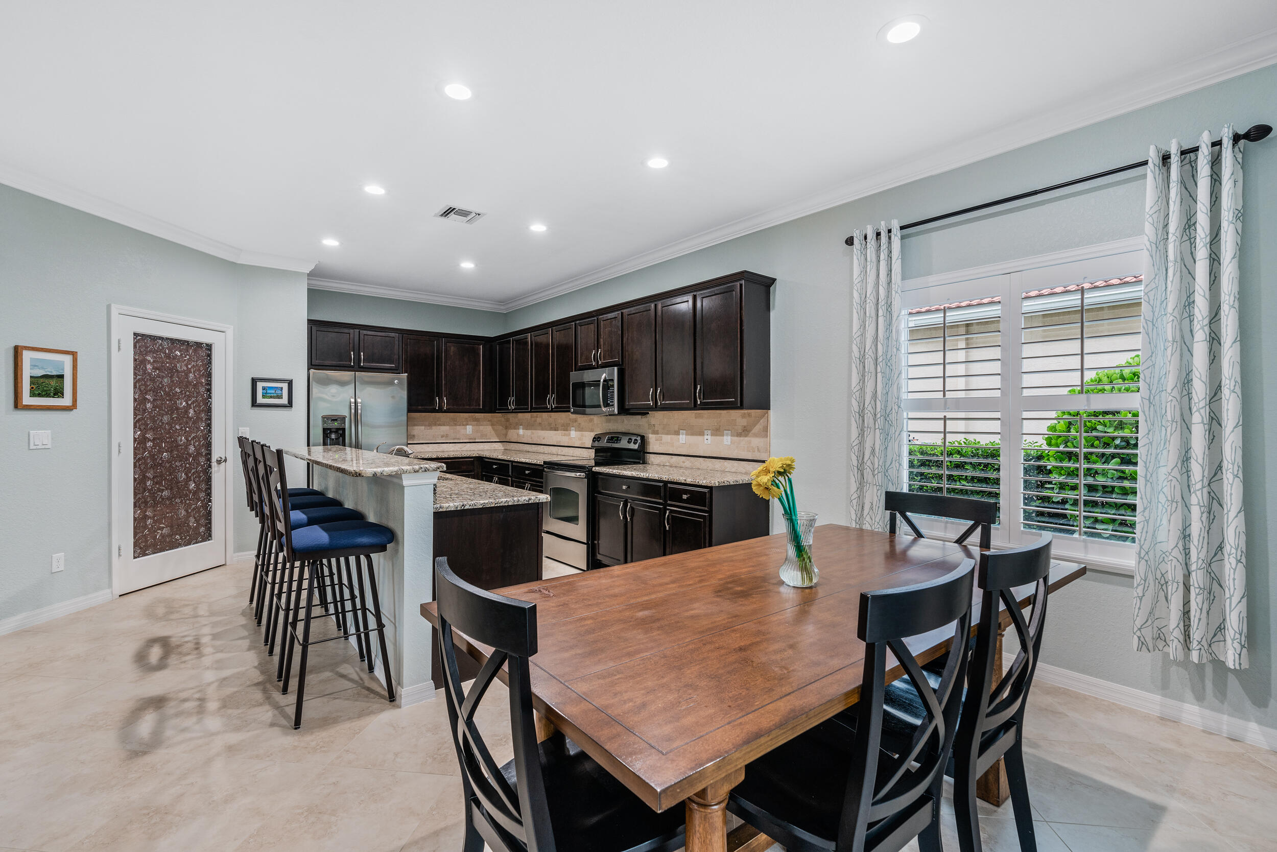 208 Behring Way Jupiter, FL 33458 - Photo 13 of 34 208 Behring