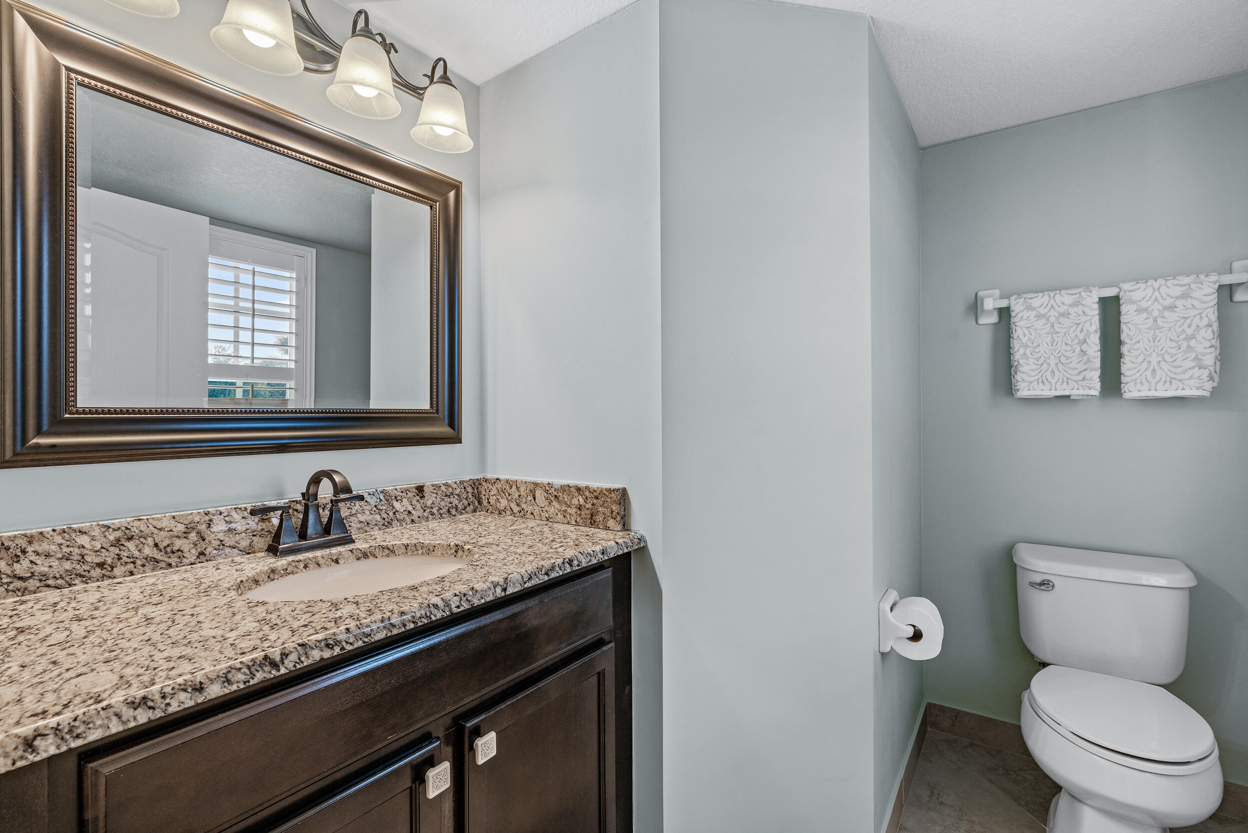 208 Behring Way Jupiter, FL 33458 - Photo 18 of 34 208 Behring