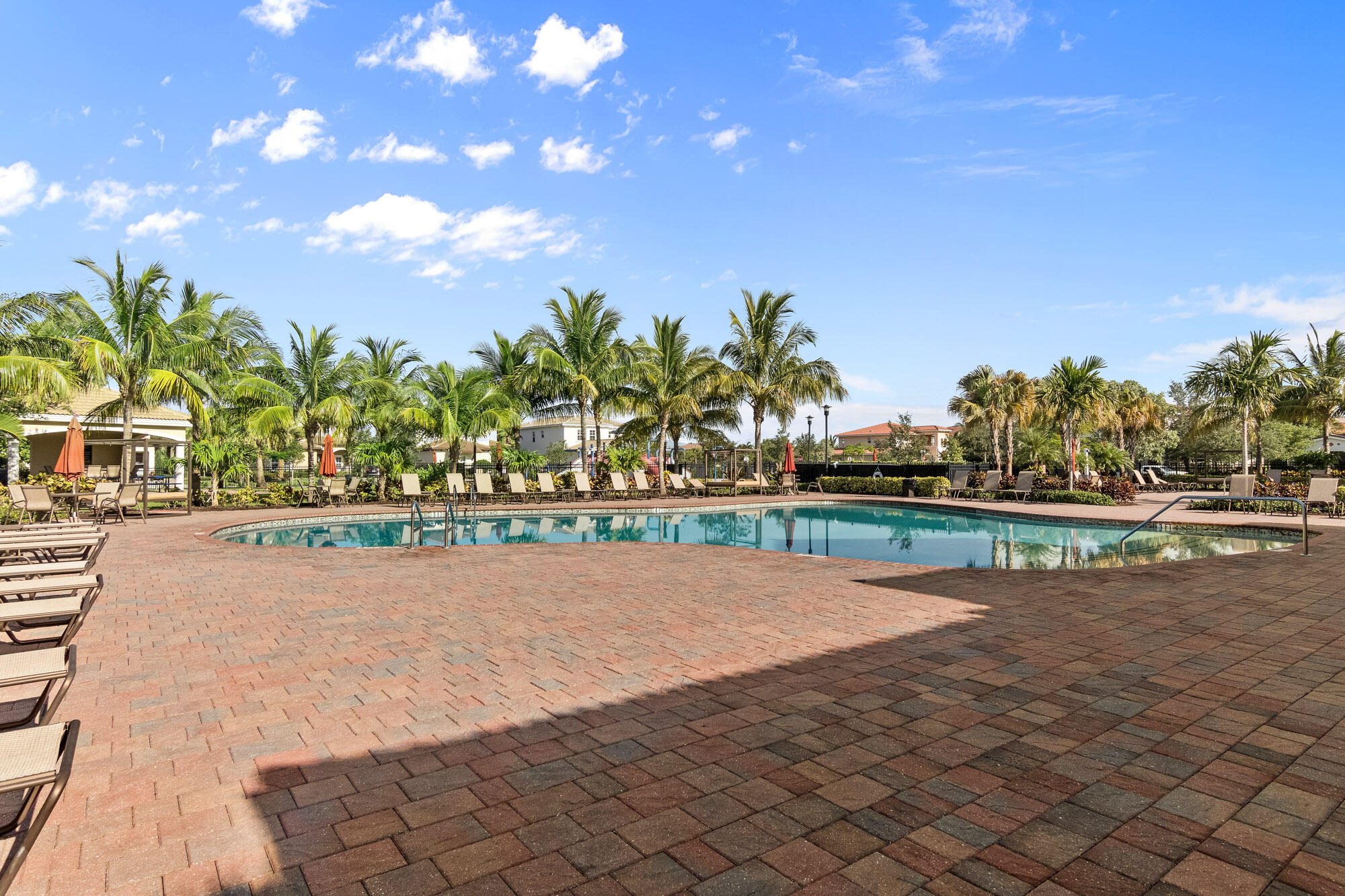 208 Behring Way Jupiter, FL 33458 - Photo 31 of 34 Rialto of Jupiter pool