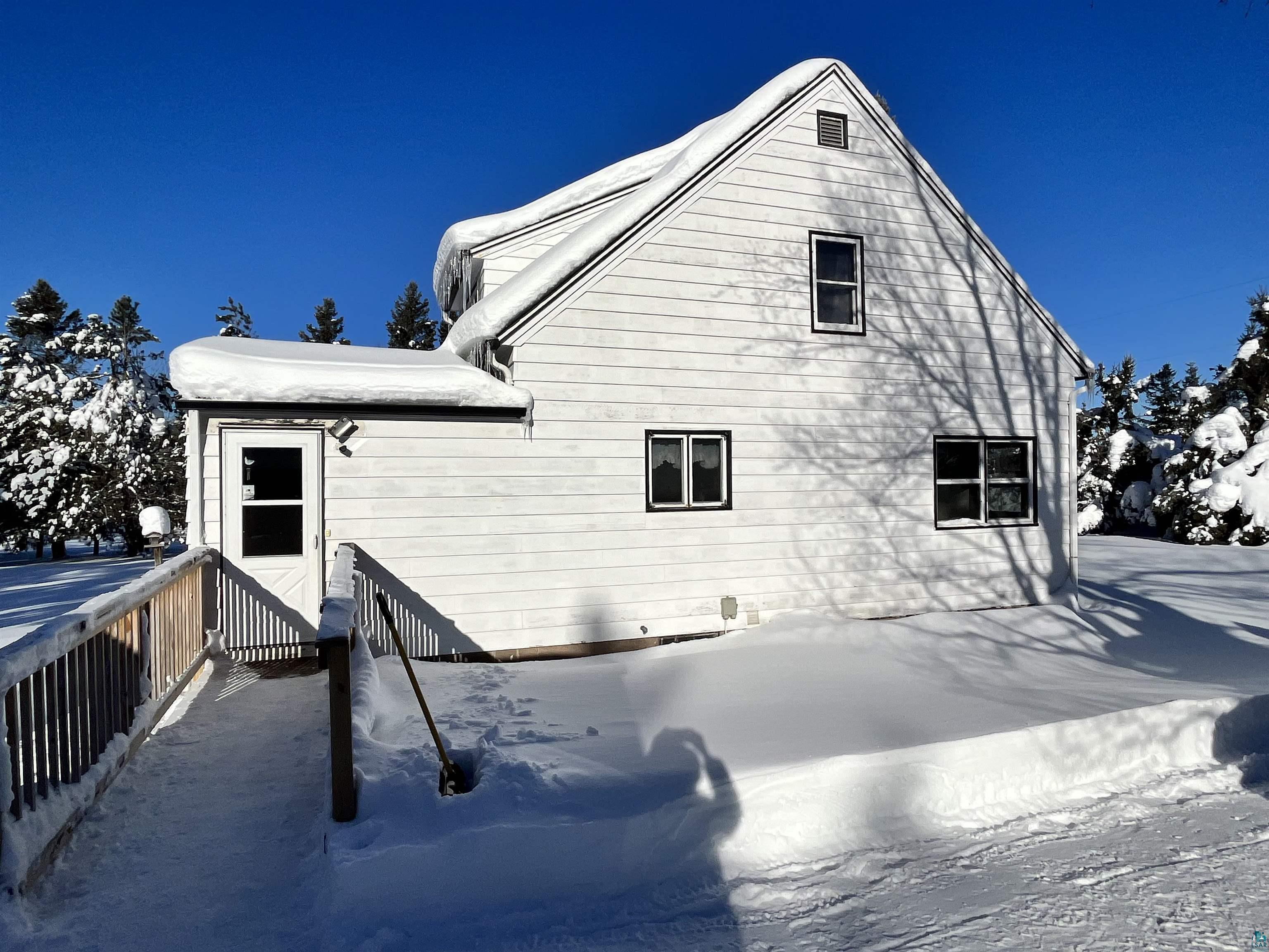 177 Gleason Road Duluth, MN 55810 - Photo 2 of 36 Gallery Image 2