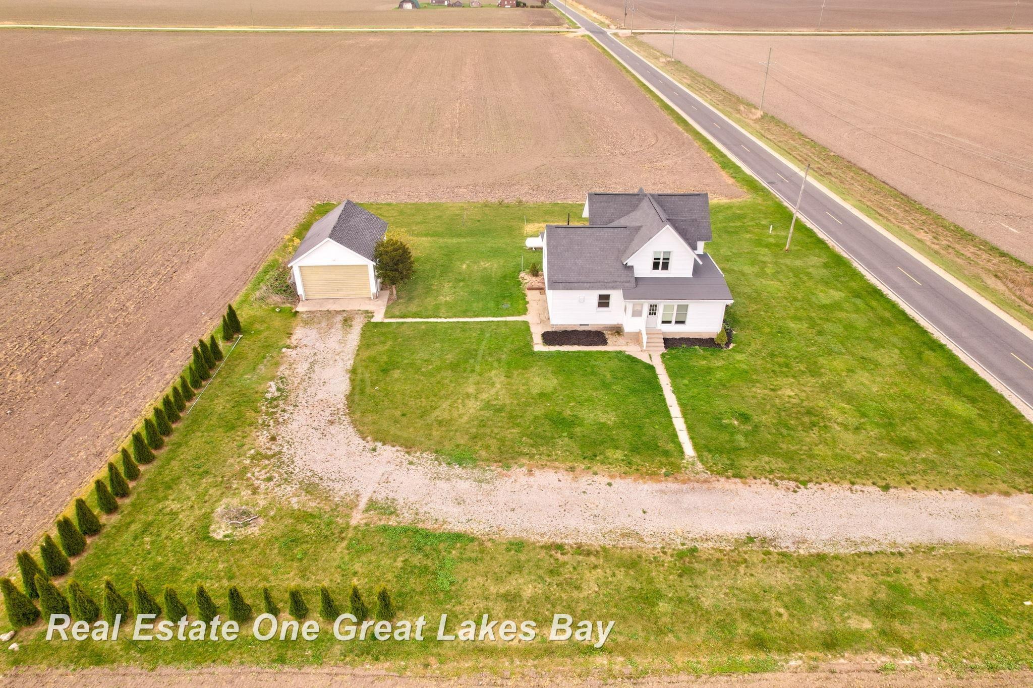 4060 Dickerson Road Akron, MI 48701 - Photo 50 of 62