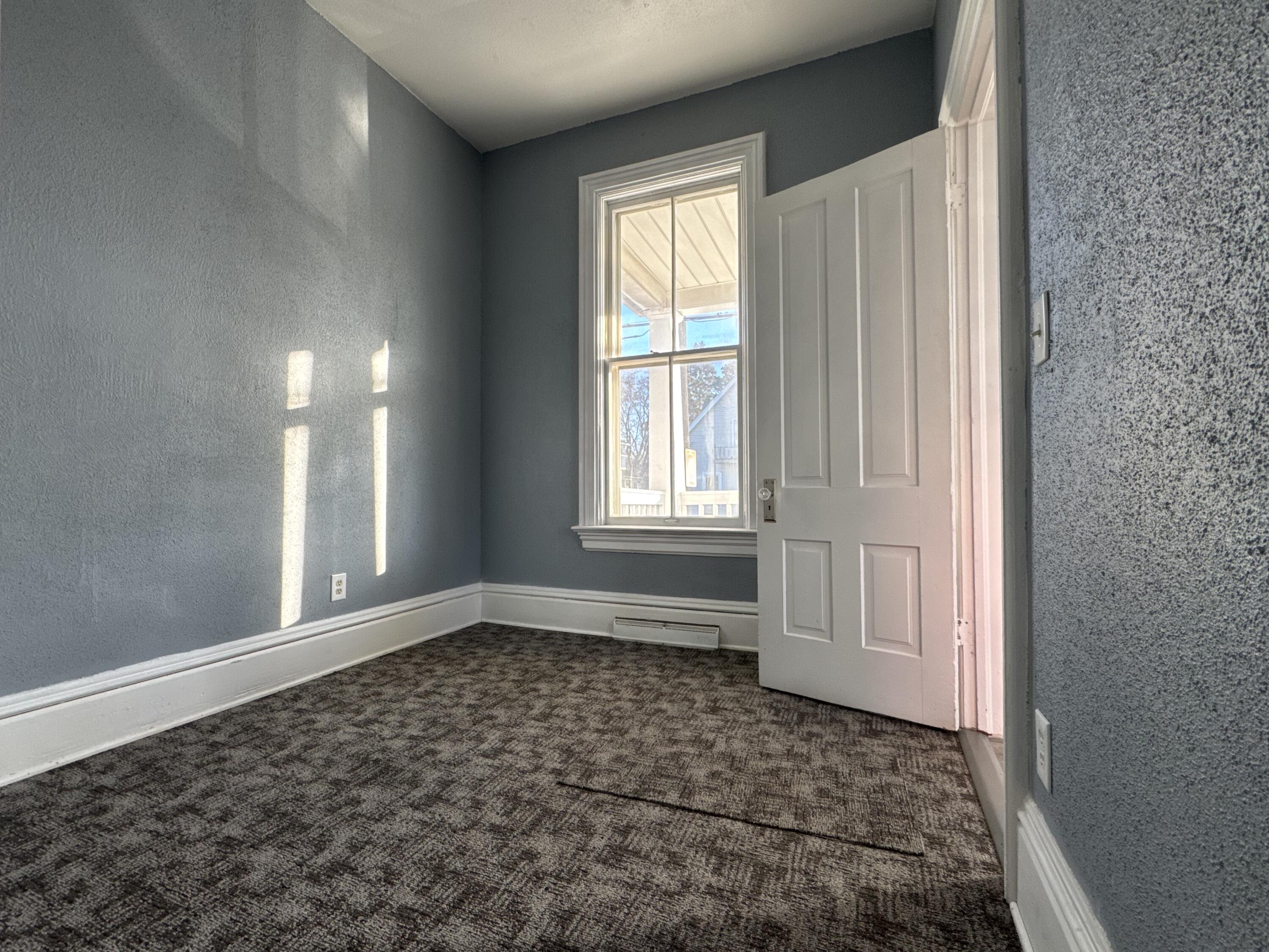 930 Marquette Street Racine, WI 53404 - Photo 12 of 15 IMG_2709