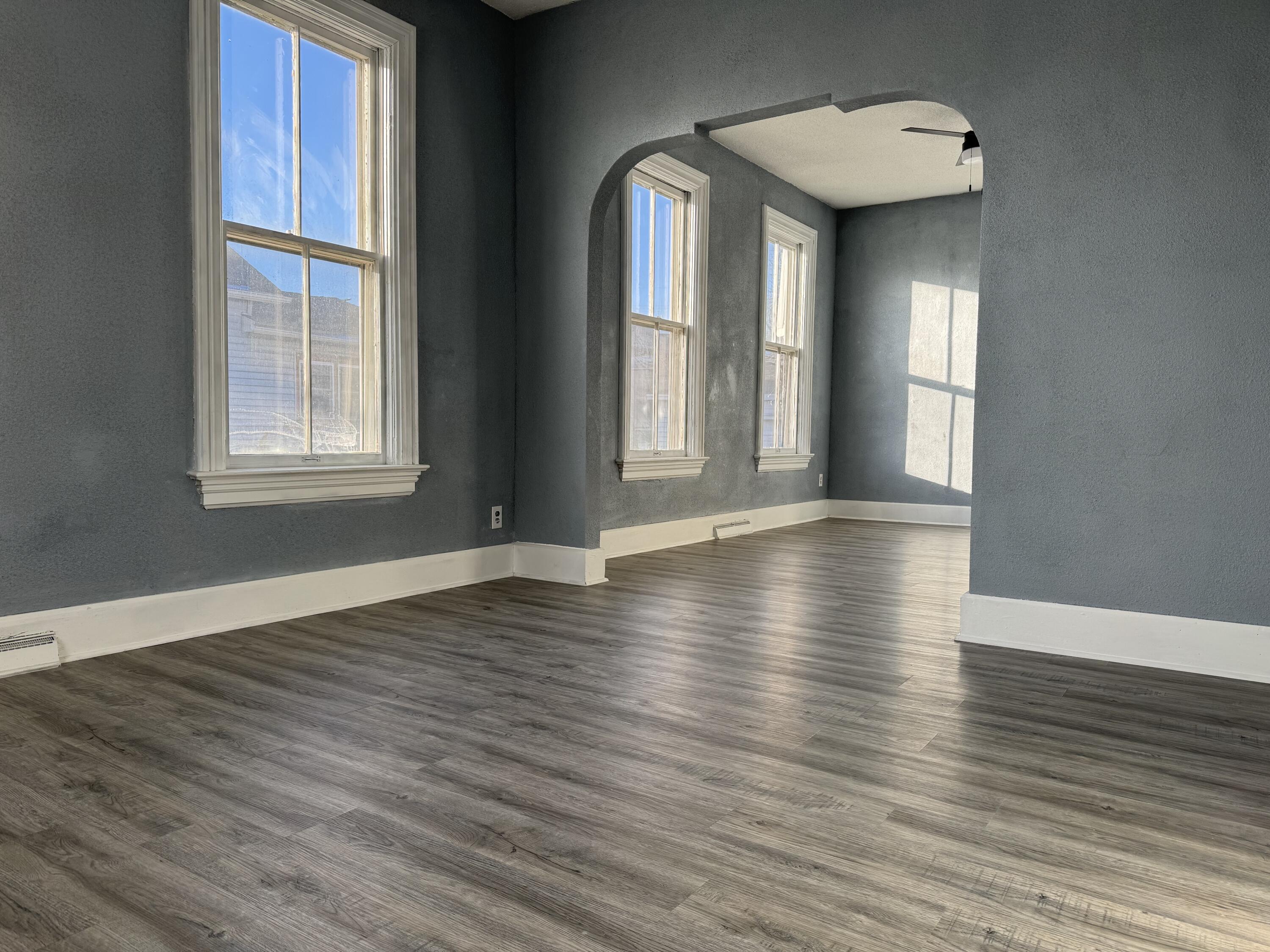 930 Marquette Street Racine, WI 53404 - Photo 10 of 15 IMG_2703