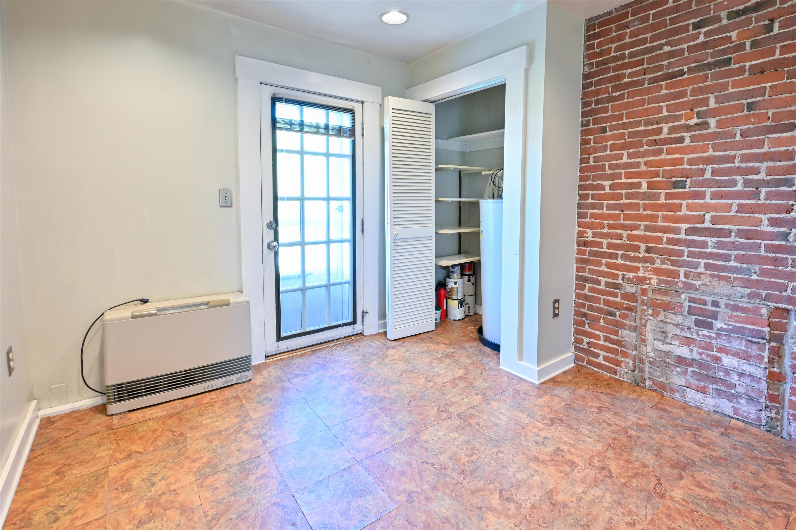 139 West Merrimack Street, Unit 3 Manchester, NH 03101 - Photo 23 of 32