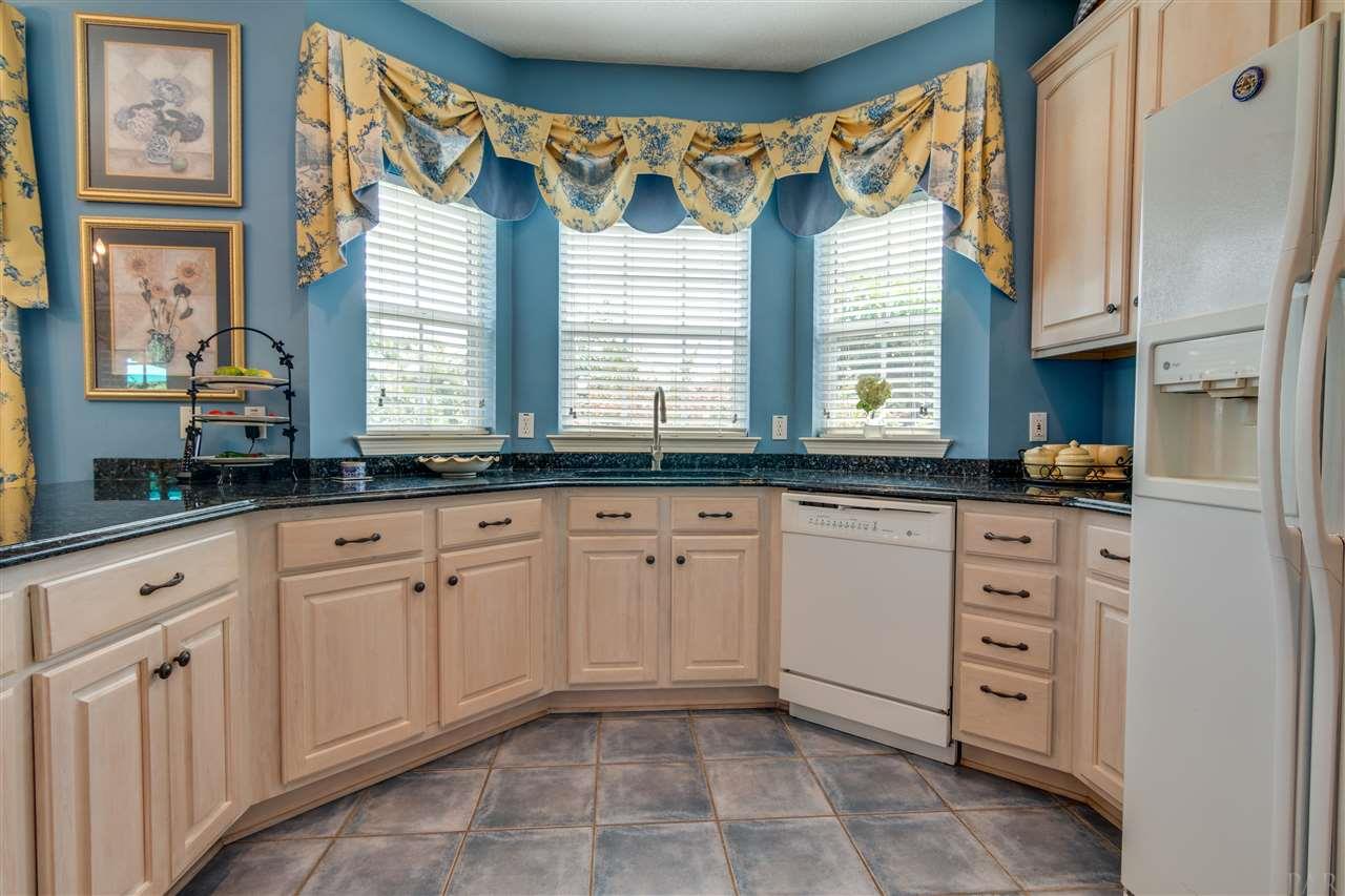 8870 Burning Tree Road Pensacola, FL 32514 - Photo 12 of 50 Gallery Image 12