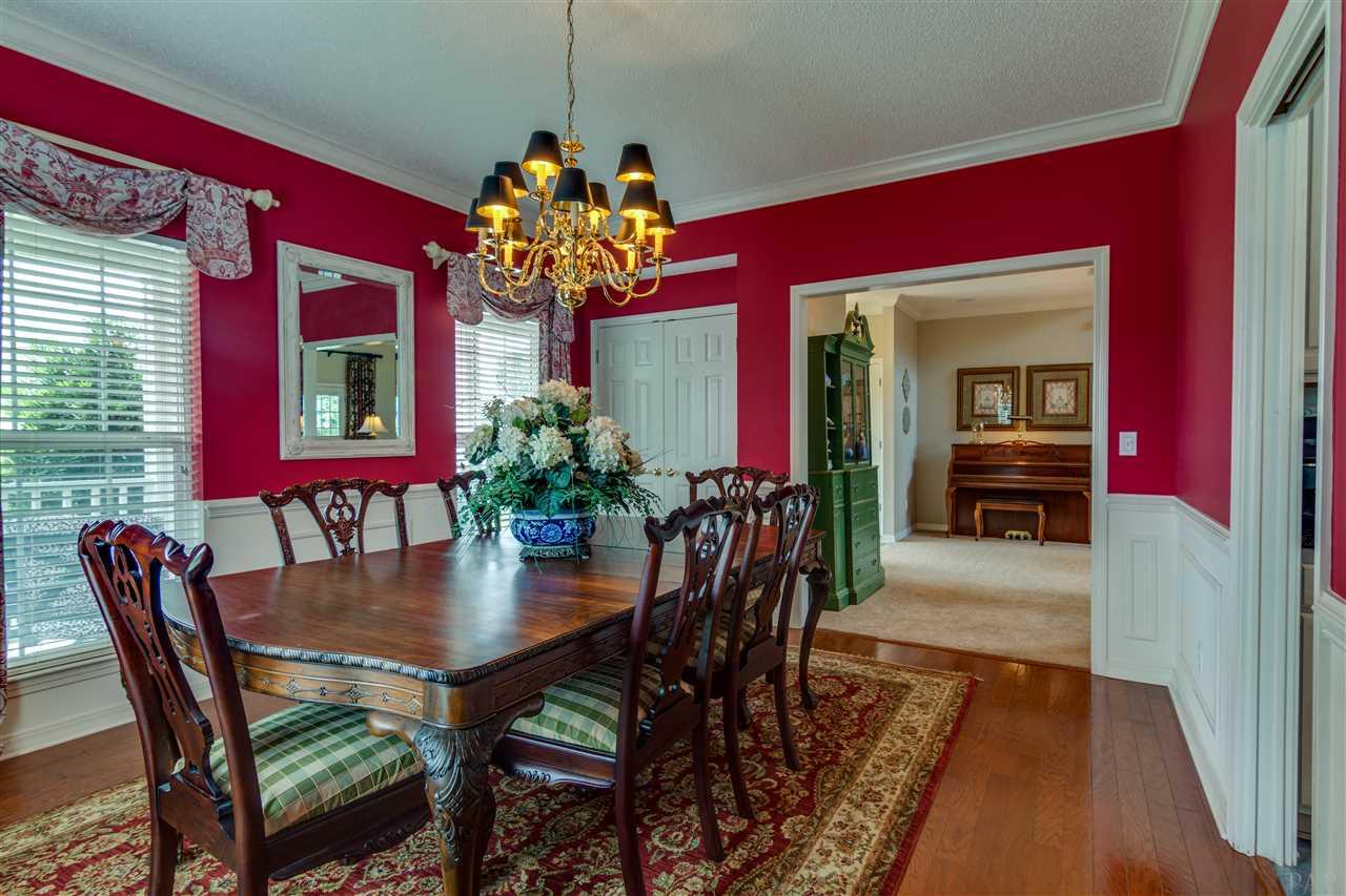 8870 Burning Tree Road Pensacola, FL 32514 - Photo 17 of 50 First Floor