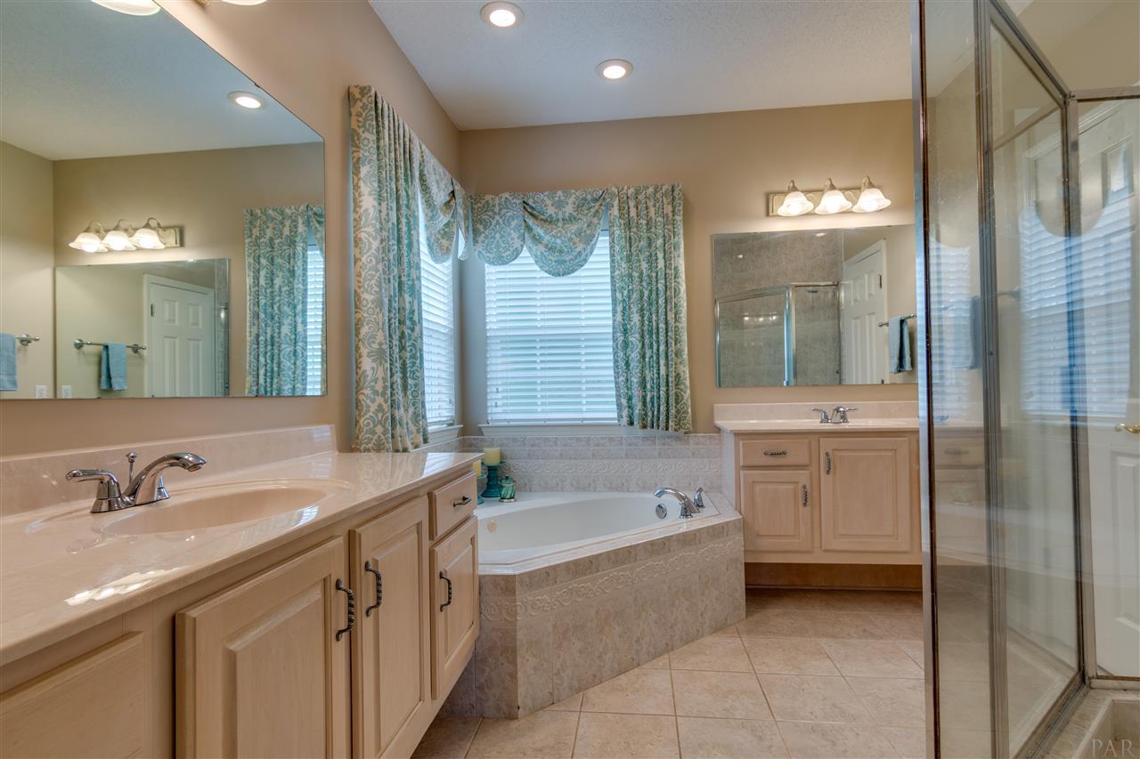8870 Burning Tree Road Pensacola, FL 32514 - Photo 26 of 50 First Floor