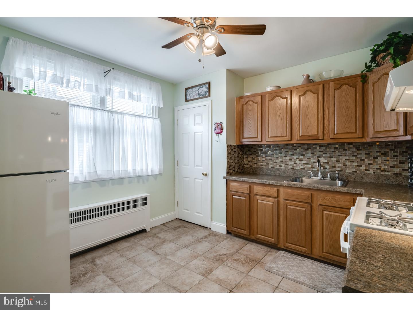 7374 Rugby Street Philadelphia, PA 19138 - Photo 7 of 20 Gallery Image 7