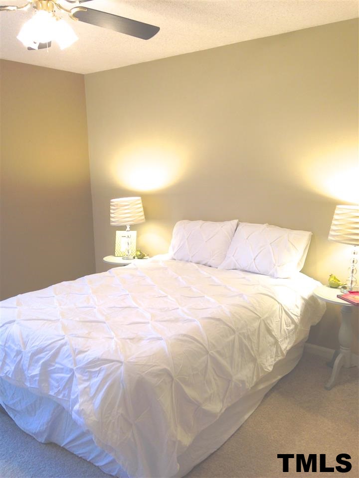 6420 English Oaks Drive Raleigh, NC 27615 - Photo 10 of 21