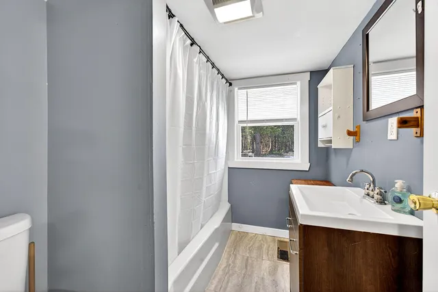 $154,900 | 220 Dutch Gap Road, Chesterville, ME 04938