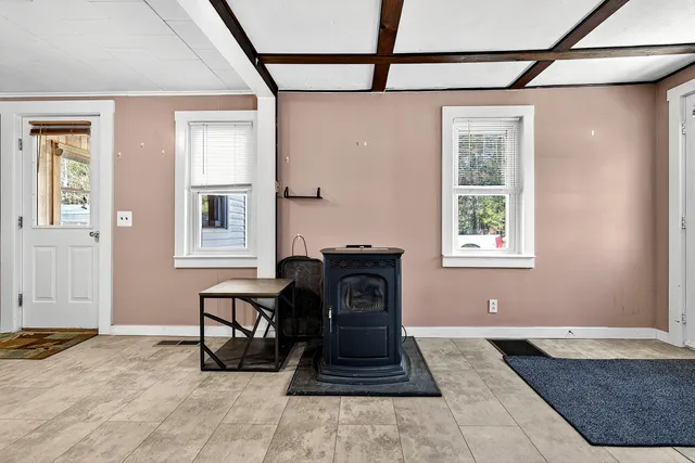 $154,900 | 220 Dutch Gap Road, Chesterville, ME 04938