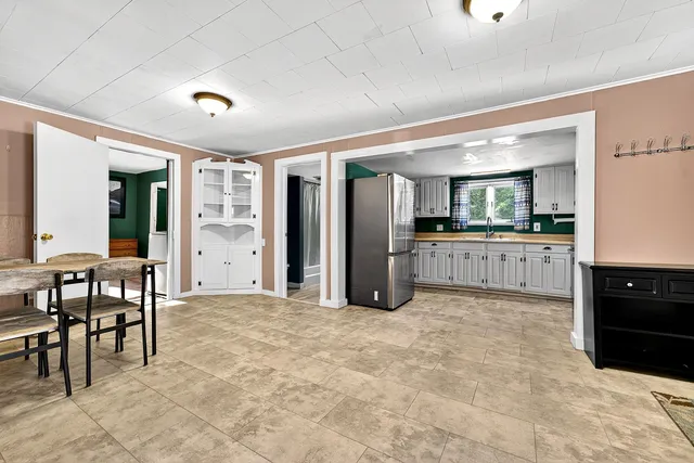 $154,900 | 220 Dutch Gap Road, Chesterville, ME 04938