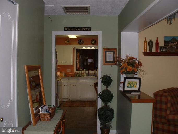 304 Johnson Road Sterling, VA 20164 - Photo 3 of 15 ENTRANCE FOYER