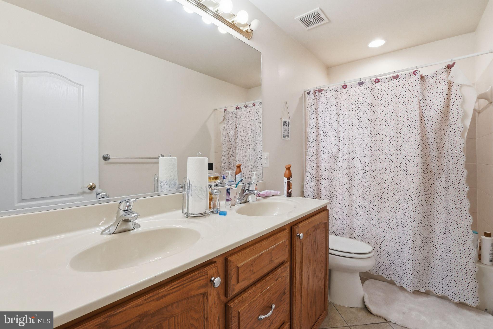 13301 Dumfries Road Manassas, VA 20112 - Photo 27 of 43 Full Bath