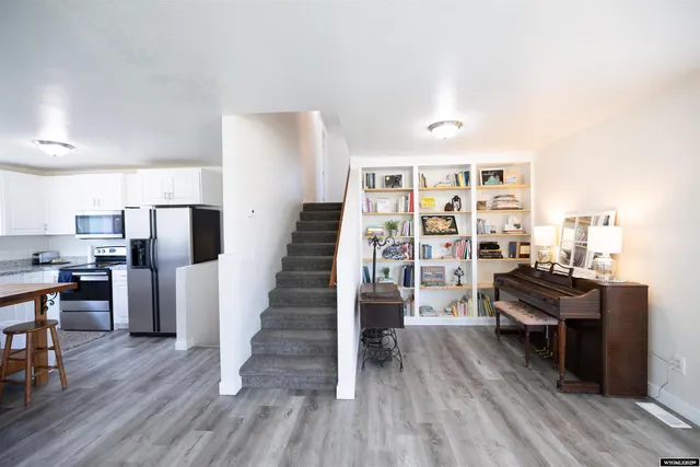 $340,000 | 175 Village Evanston Wy, Evanston, WY 82930