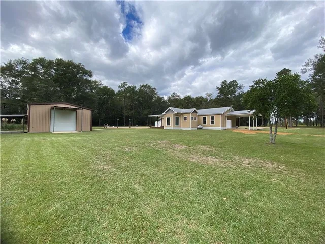 $276,000 | 20624 East Lewiston Road, Kentwood, LA 70444