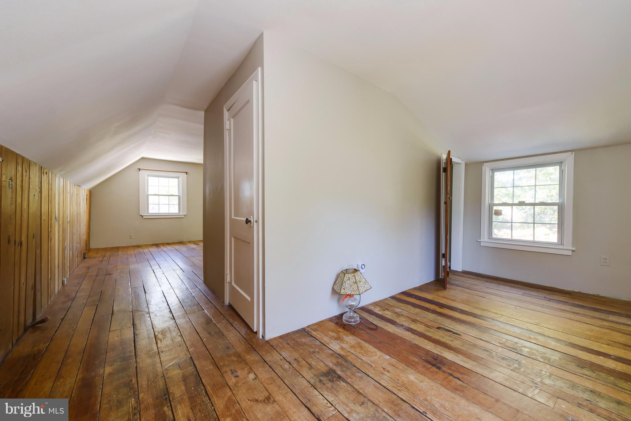 2807 Munson Street Silver Spring, MD 20902 - Photo 19 of 30 Overall owner suite