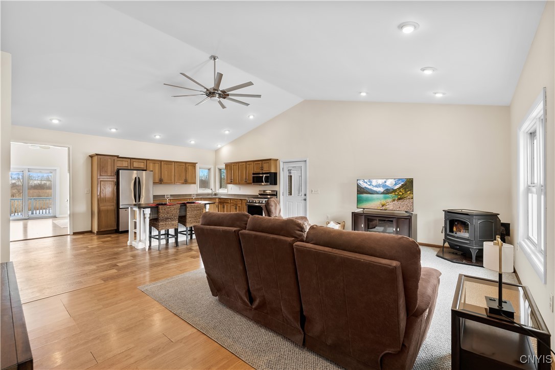 7893 Webster Lane Sennett, NY 13021 - Photo 9 of 37 Open great room