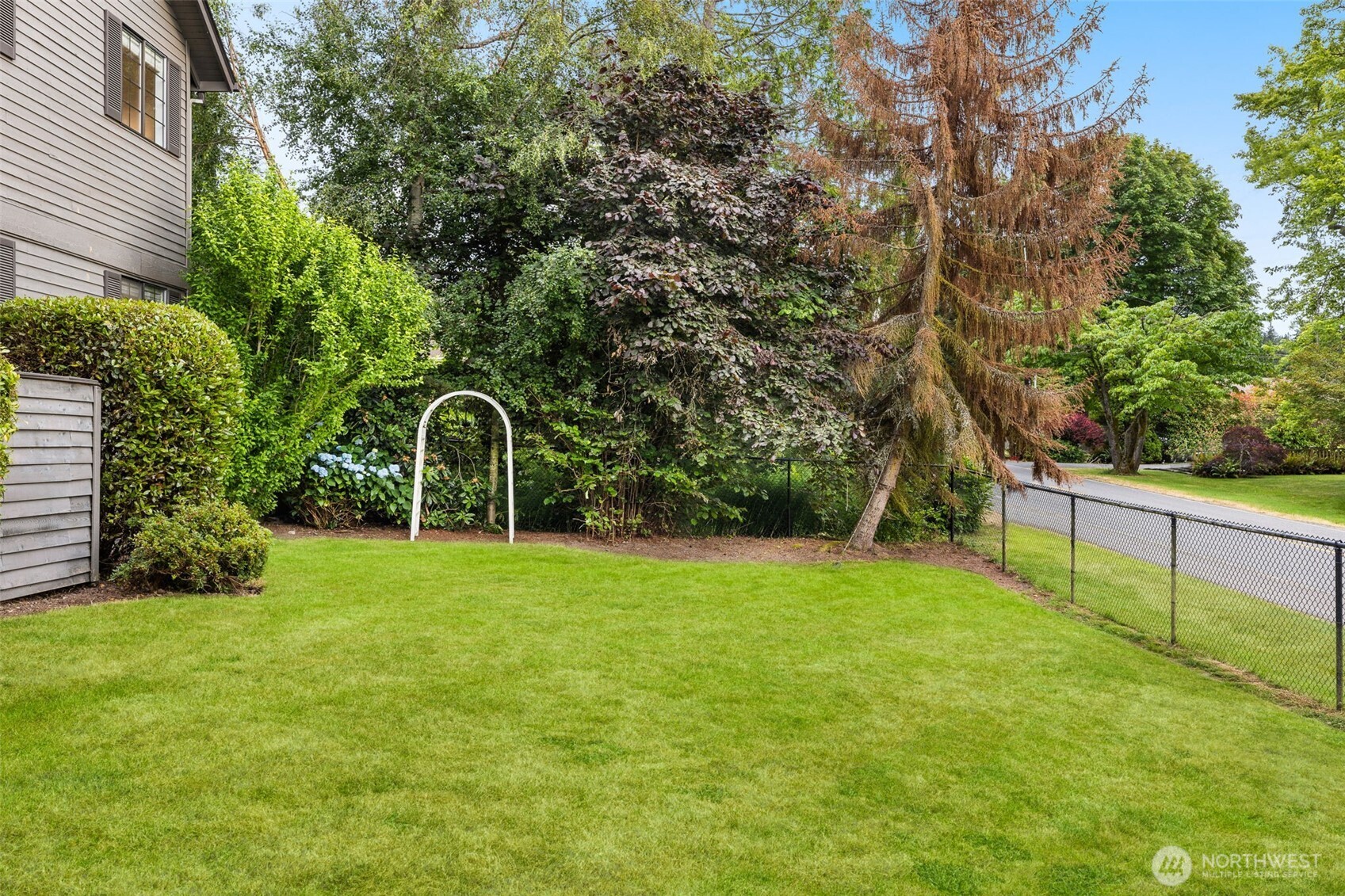 17021 76th Avenue West Edmonds, WA 98026 - Photo 30 of 36