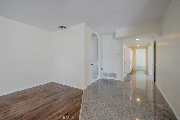 $3,600 | 432 South Sierra Madre Boulevard, Unit 1, Pasadena, CA 91107