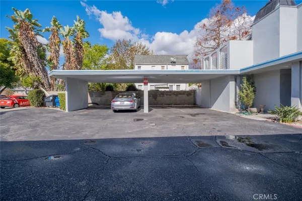 $3,600 | 432 South Sierra Madre Boulevard, Unit 1, Pasadena, CA 91107