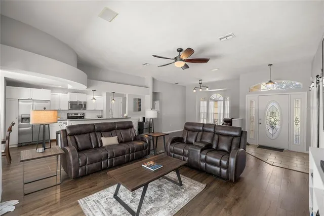 $399,000 | 221 North Nashville Avenue, Hernando, FL 34442