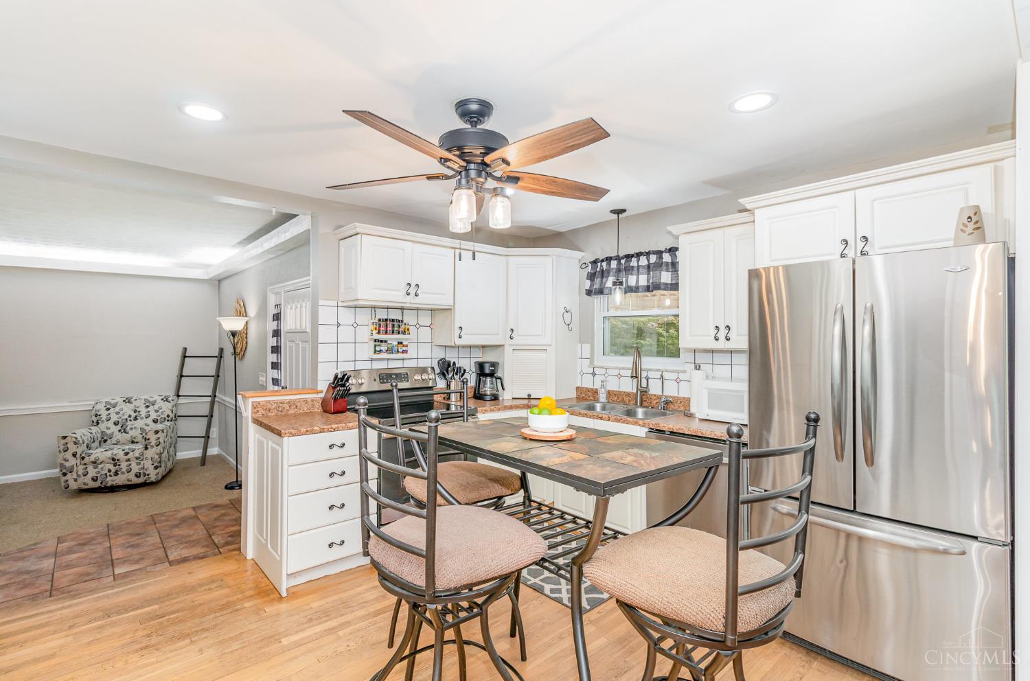 5891 Snyder Road Cincinnati, OH 45247 - Photo 7 of 38 Gallery Image 7