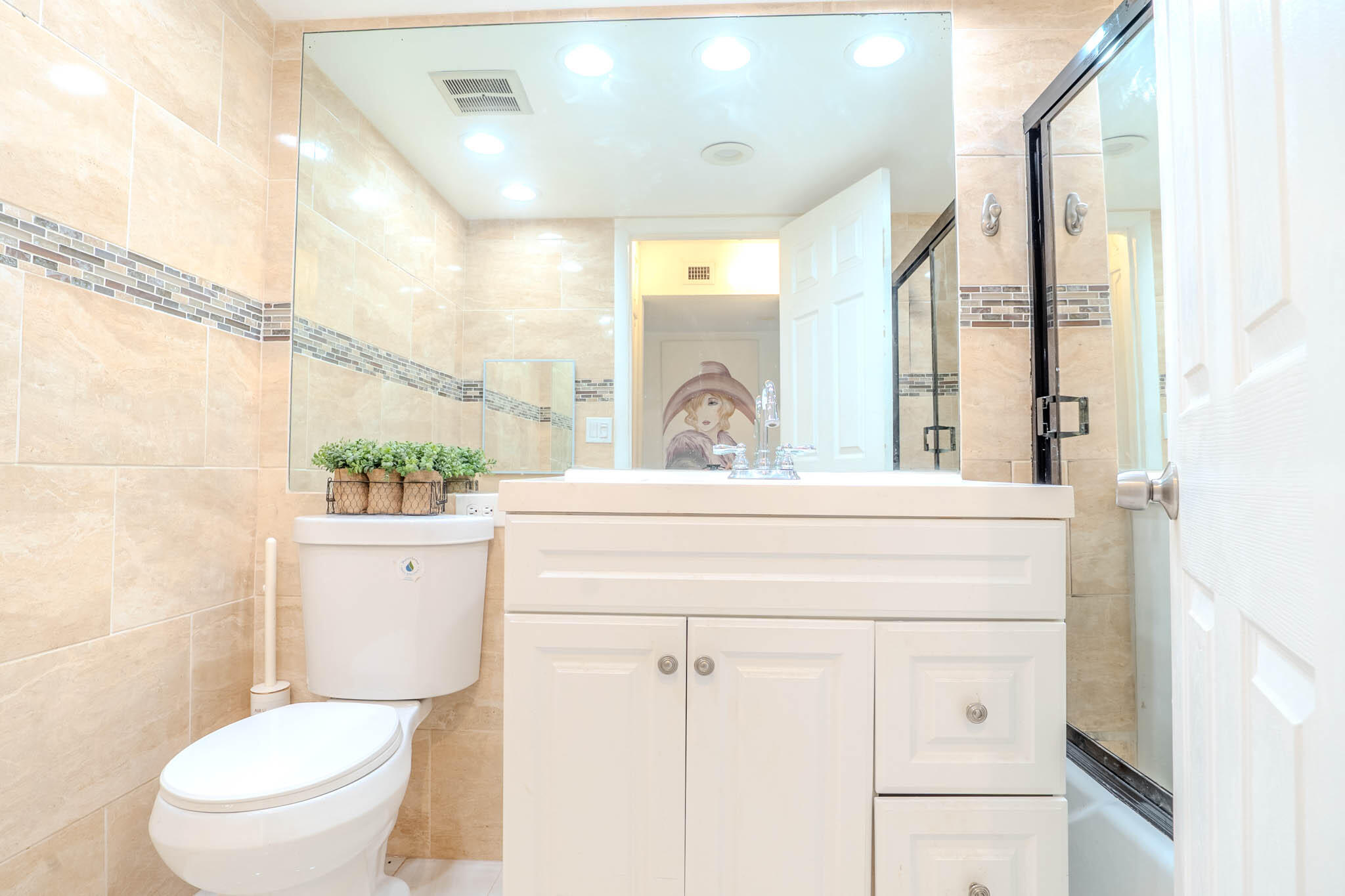 3760 Inverrary Drive, Unit 3M Lauderhill, FL 33319 - Photo 12 of 17 N3M 2026-3