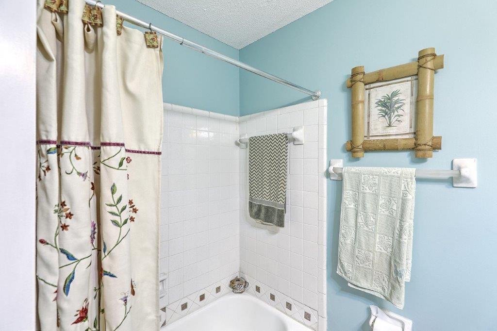 102 Clubhouse Road Summerville, SC 29483 - Photo 27 of 29 1R3A7533_4_5_6_7_8_9