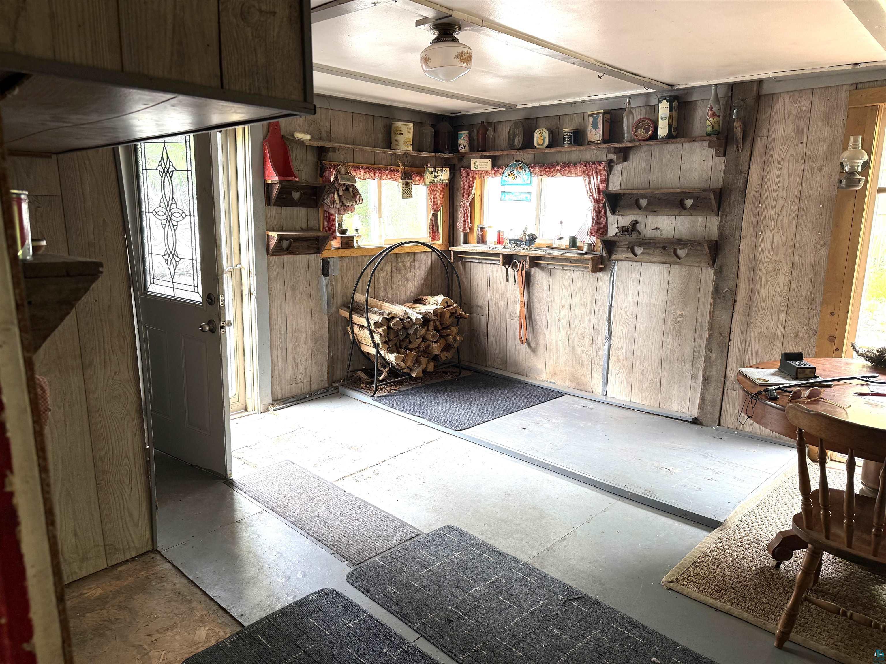 3541 Bent Trout Lake Road Barnum, MN 55707 - Photo 8 of 41 Dining area