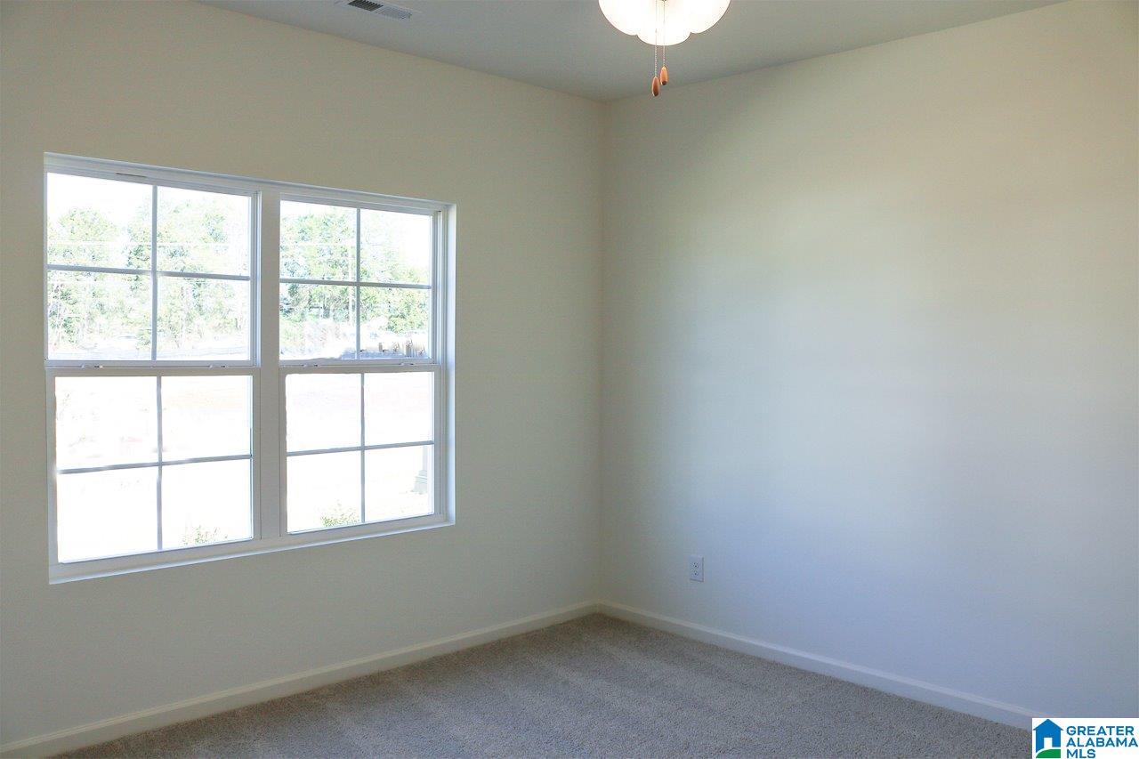 284 Koslin Loop Calera, AL 35040 - Photo 7 of 14