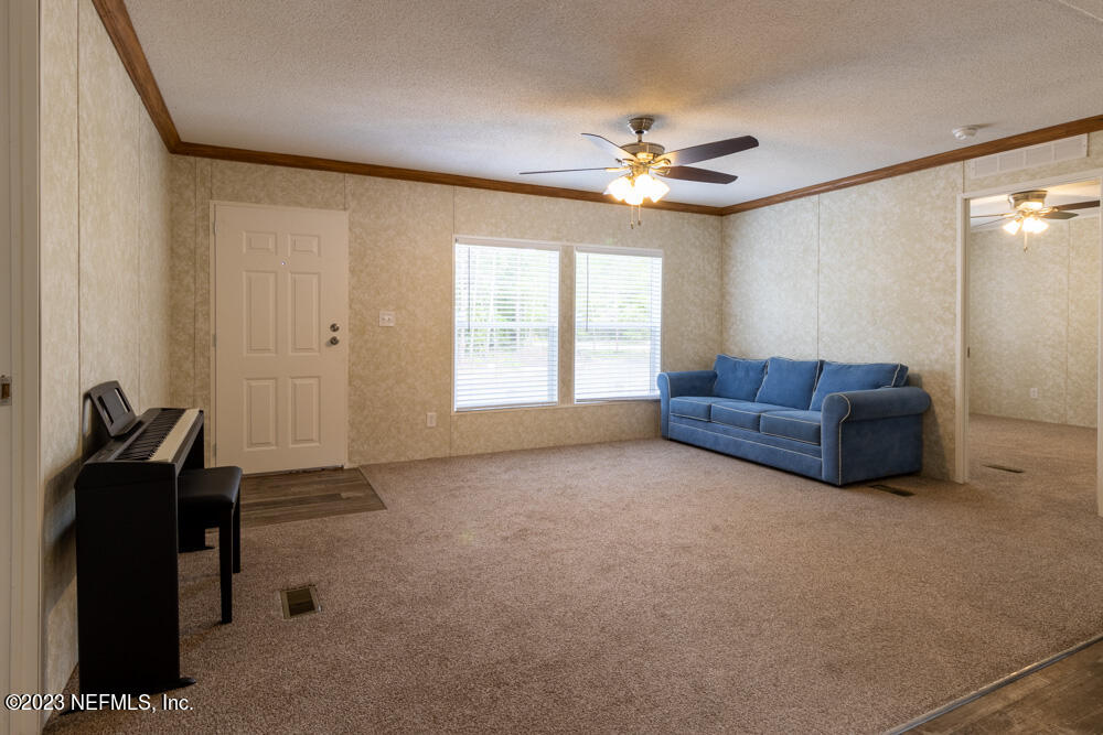 Living room test_-2