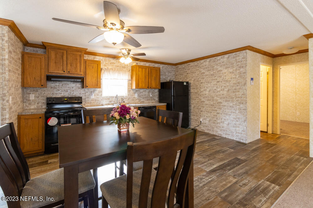 5885 Oak Leaf Road Keystone Heights, FL 32656 - Photo 8 of 29 Kitchen2