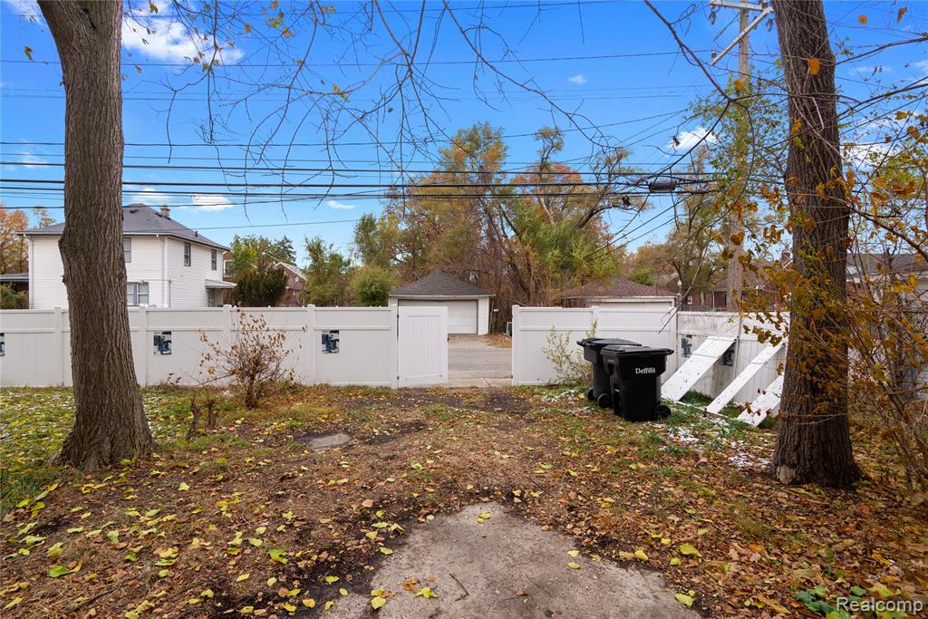 16252 Coyle Street Detroit, MI 48235 - Photo 22 of 24