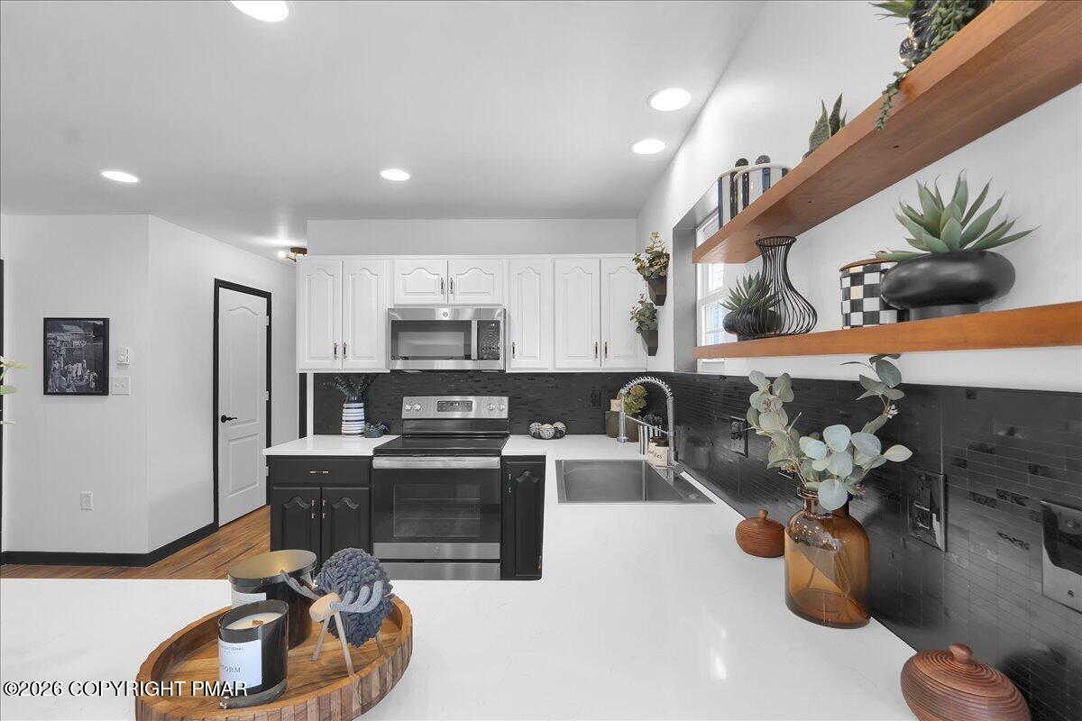 294 Stillwater Drive Pocono Summit, PA 18346 - Photo 21 of 56 12-A7401533