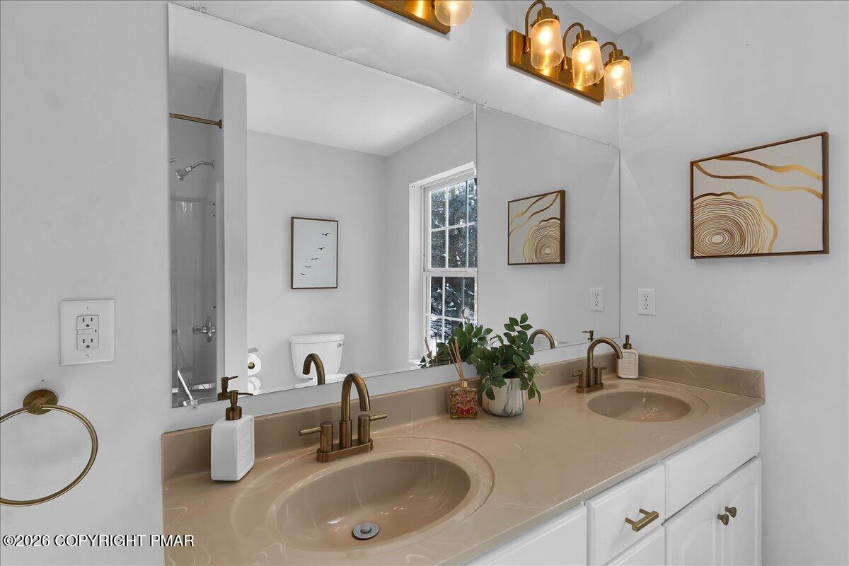 294 Stillwater Drive Pocono Summit, PA 18346 - Photo 46 of 56 45-A7401713