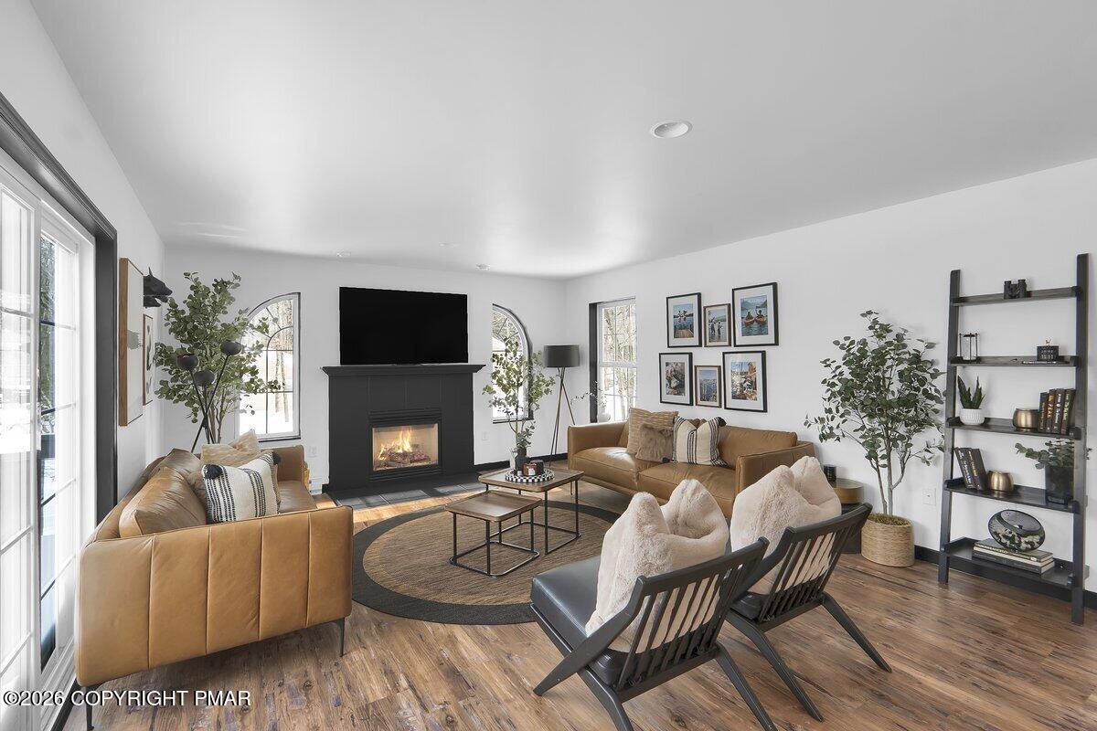 294 Stillwater Drive Pocono Summit, PA 18346 - Photo 7 of 56 A7401503