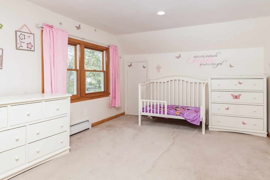 10 Edgewood Road Tewksbury, MA 01876 - Photo 8 of 14 Gallery Image 8