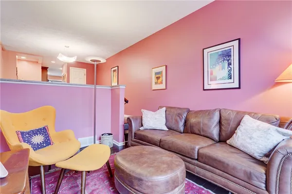 $424,900 | 959 East Avenue, Rochester, NY 14607