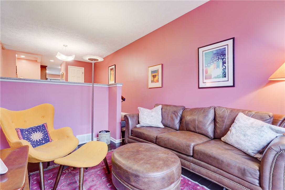 959 East Avenue Rochester, NY 14607 - Photo 12 of 49