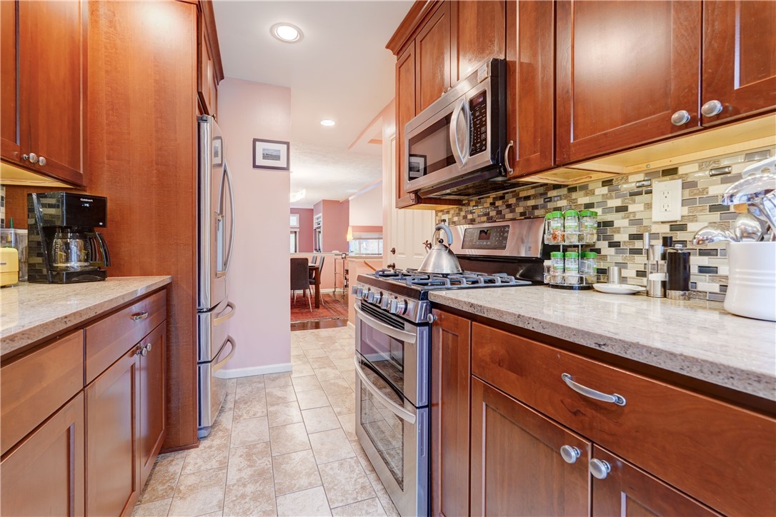 959 East Avenue Rochester, NY 14607 - Photo 20 of 49