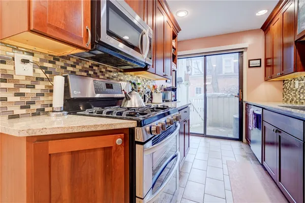 $424,900 | 959 East Avenue, Rochester, NY 14607