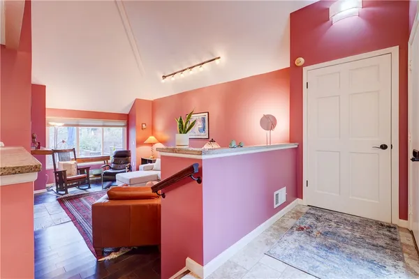 $424,900 | 959 East Avenue, Rochester, NY 14607