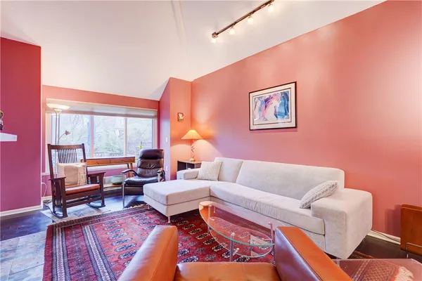 $424,900 | 959 East Avenue, Rochester, NY 14607