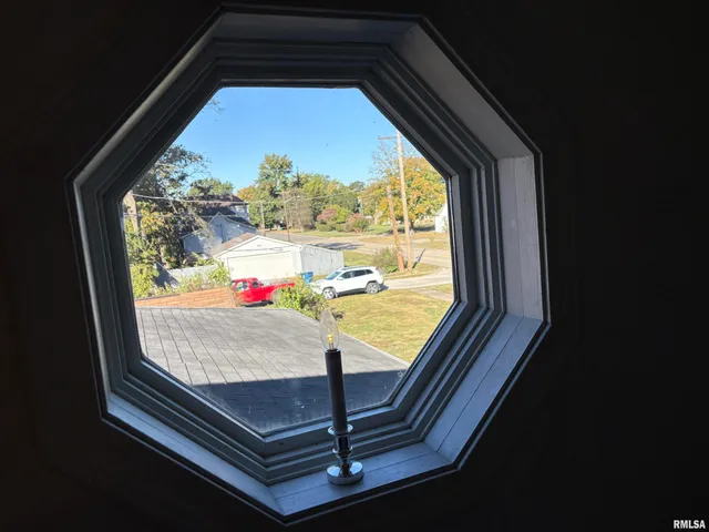 $149,900 | 831 East 5th Street, Centralia, IL 62801