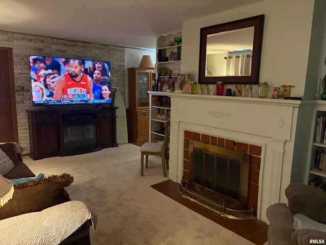 $149,900 | 831 East 5th Street, Centralia, IL 62801