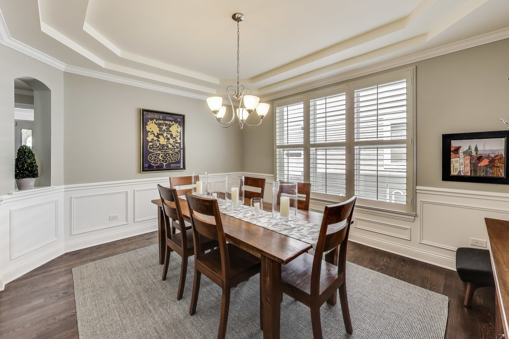 557 North Myrtle Avenue Elmhurst, IL 60126 - Photo 14 of 33 a view of a dining room with furniture window and wooden floor